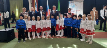 Парад казачат Парад казачат.